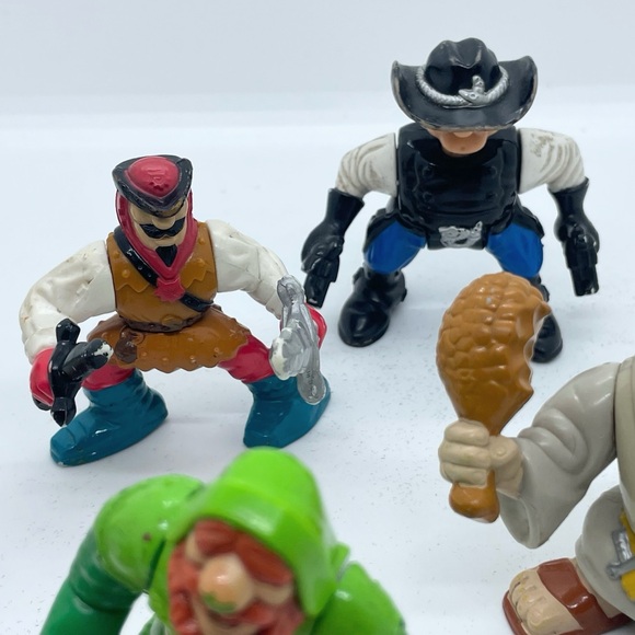 Vintage Fisher Price Great Adventures Figures Lot - Picture 3 of 4